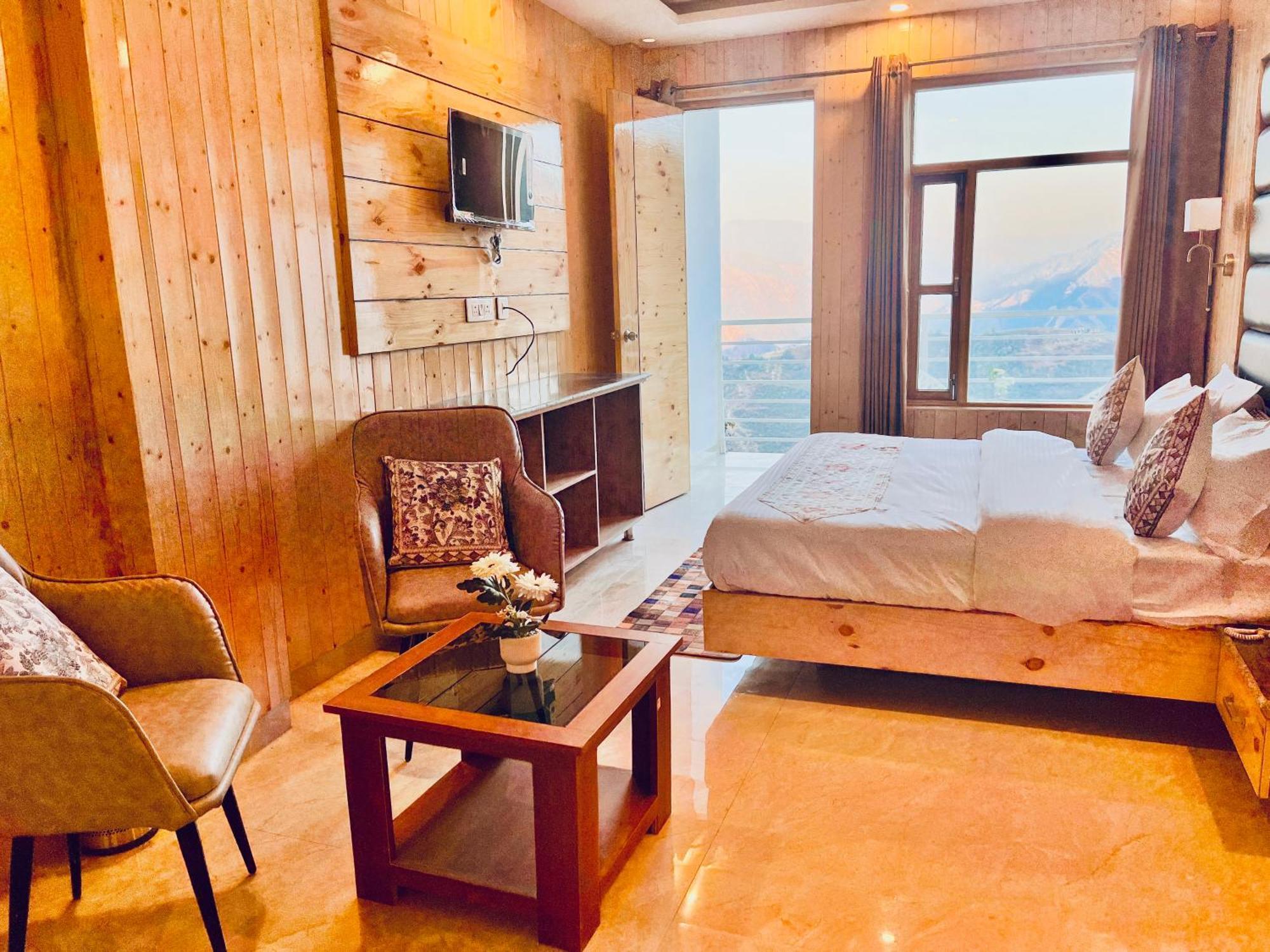Hotel Classic Crown - #Scenic Mountain View #Open Terrace #Parking #Premium Rooms With Balcony #Guest Preferred #Best Selling Hotel In Mussoorie Esterno foto